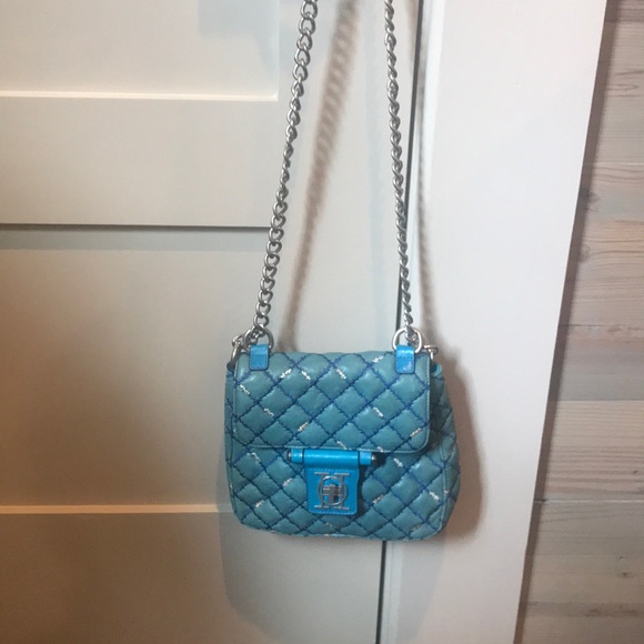 Olivia Harris Quilted Soft Leather Shoulder Purse - Picture 3 of 3